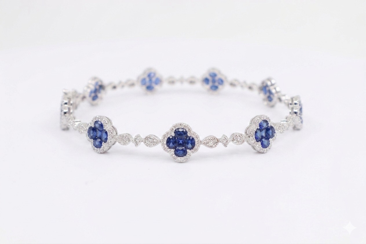 Quatrefoil sapphire bracelet view 2