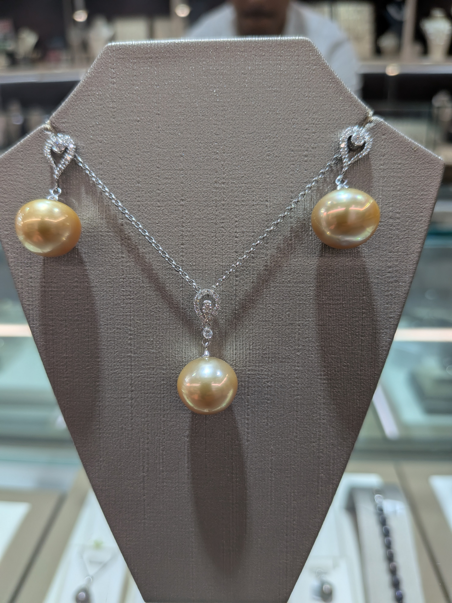 Aurum Pearl Set